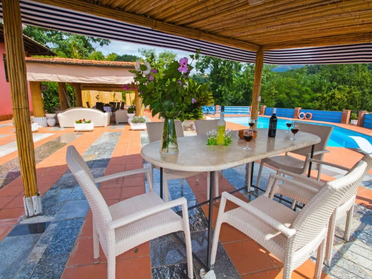 Villa La Chiazza By Interhome Corsanico-Bargecchia
